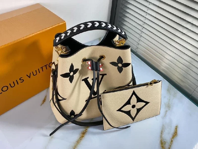 Louis Vuitton handbags with a back - zip pocket for storing valuablesLouis Vuitton Crafty NeoNoe MM Bag