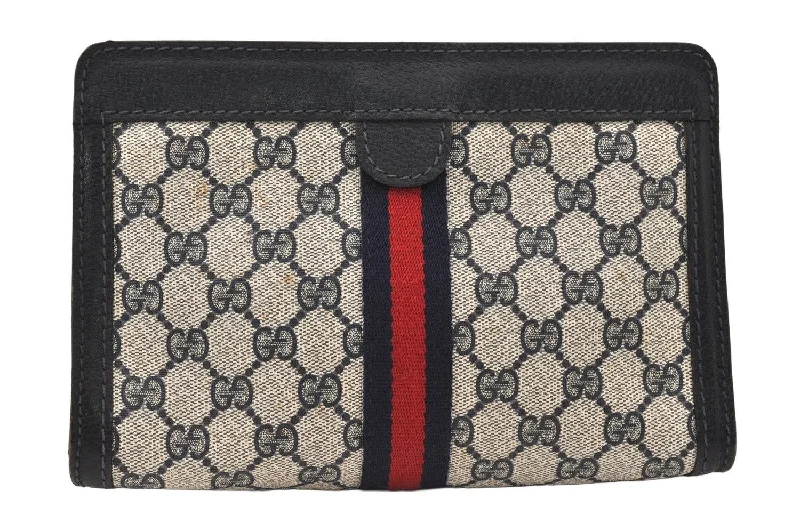 Women Gucci bags with interlocking G hardware for a classic lookAuthentic GUCCI Sherry Line Clutch Hand Bag Purse GG PVC Leather Navy Blue 5651K