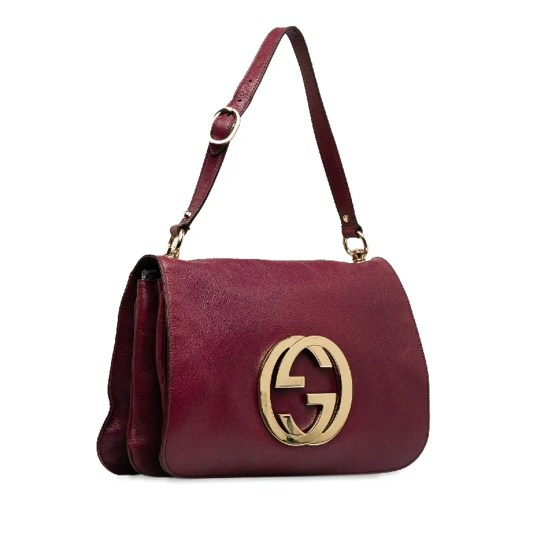 Ladies Gucci shoulder bags with a tassel decorationGucci Blondie Shoulder Bag (5Bb8u9)