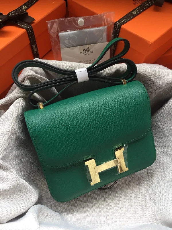 Hermès Kelly Bags in a deep emerald green for a regal lookWhimsy Finds - Luxury New Arrival Bag - Hermes - 148