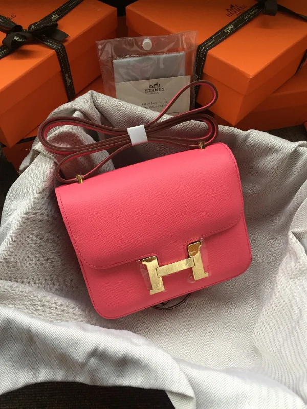 Hermès Kelly Bags in a bold orange for a standout appearanceWhimsy Finds - Luxury New Arrival Bag - Hermes - 151