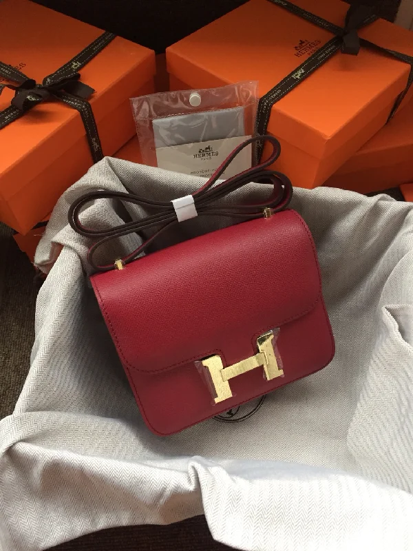 Hermès Kelly Bags with a quilted leather exterior for a luxurious feelWhimsy Finds - Luxury New Arrival Bag - Hermes - 152