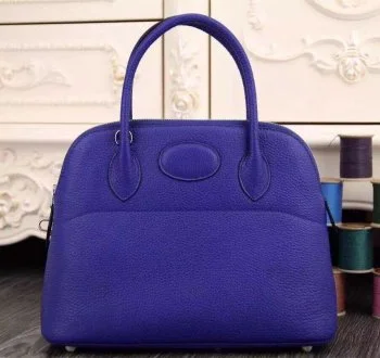 Hermès Kelly Bags with a quilted leather exterior for a luxurious feelHermes Bolide 31cm Togo Leather Electric Blue Bag