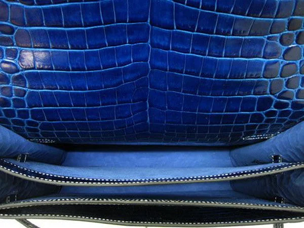 Hermès Kelly Bags in a bold tomato red for a fashion - forward statementHermes Briefcases H1053 Unisex Briefcase Blue Handbag