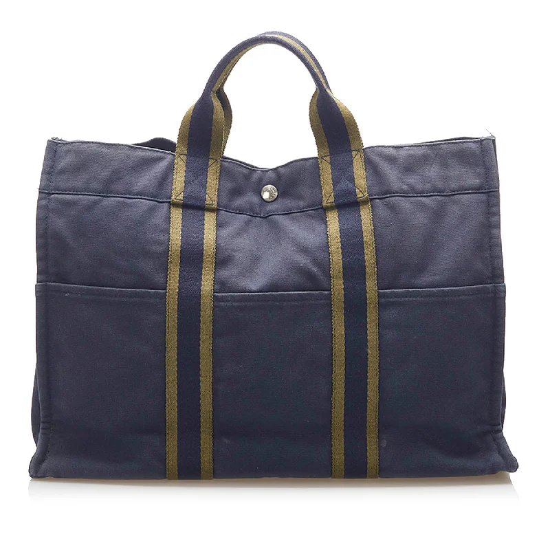 Hermès Kelly Bags in a vibrant electric blue for a pop of colorHermes Fourre Tout MM Tote (SHG-16579)