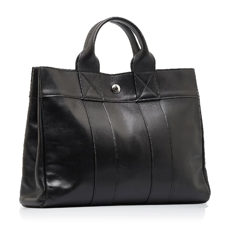 Hermès Kelly Bags with a single - handle design for simplicityHermes Fourre Tout PM (SHG-Ewjjmm)