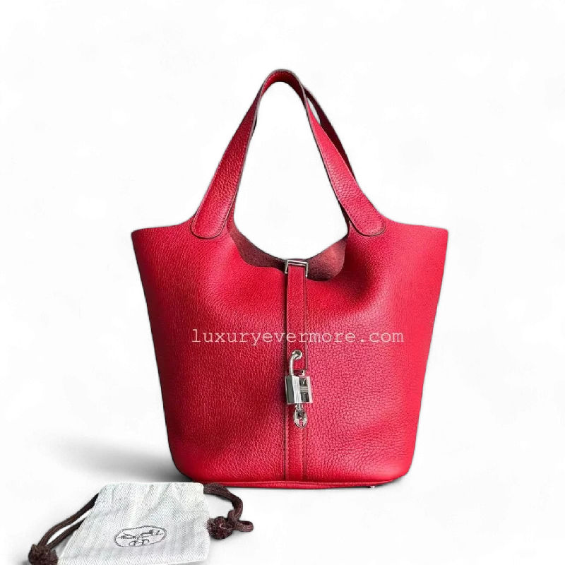 Hermès Kelly Bags with a zip - top closure for added securityHermes Picotin 22 - Clemence Red Silver Hardware