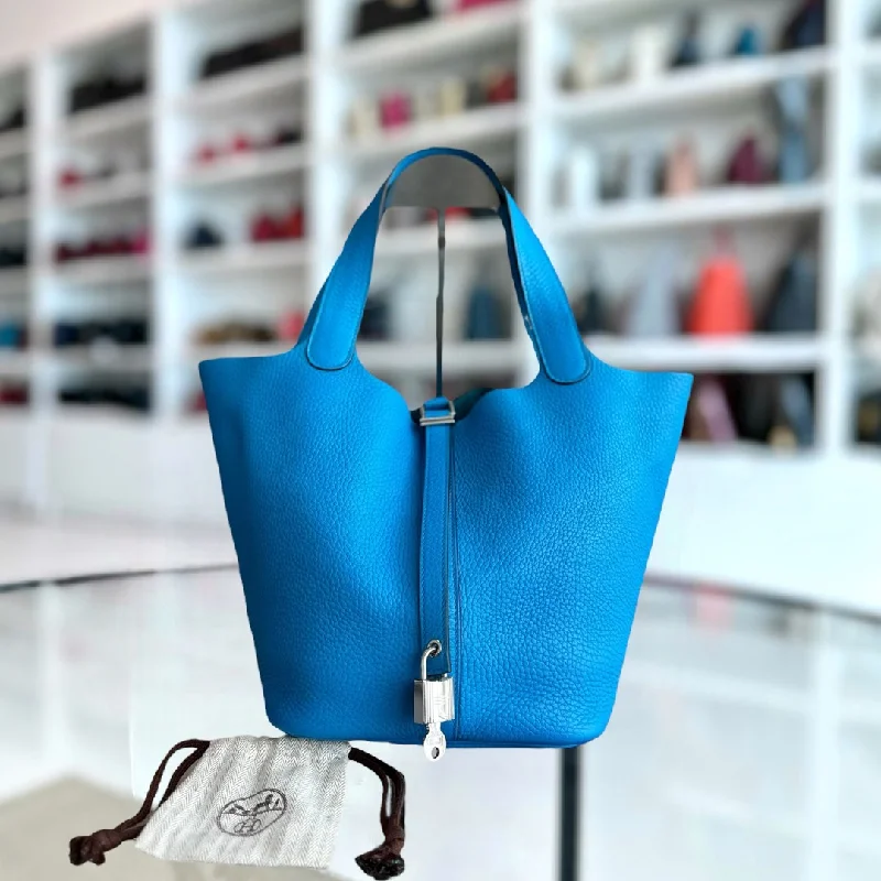 Hermès Kelly Bags in a deep indigo blue for a classic and sophisticated lookHermes Picotin 22 Clemence Stamp X Blue SHW