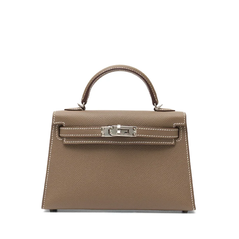 Hermès Kelly Bags with a magnetic - snap closure for easy accessKelly 20 Etoupe Epsom PHW