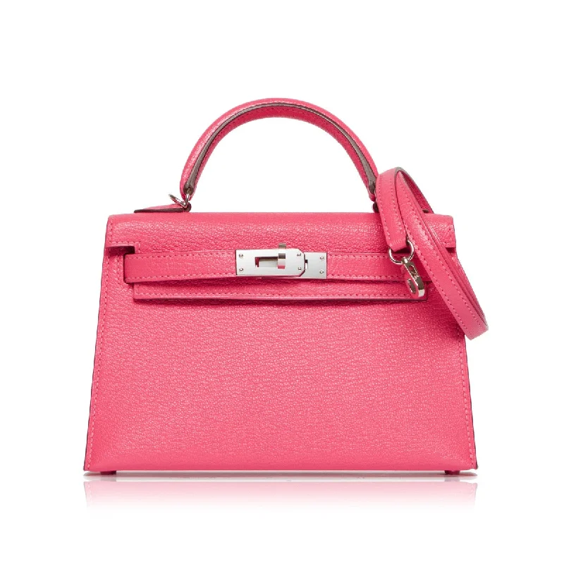 Hermès Kelly Bags with a back - pocket for additional storageKelly 20cm Rose Lipstick