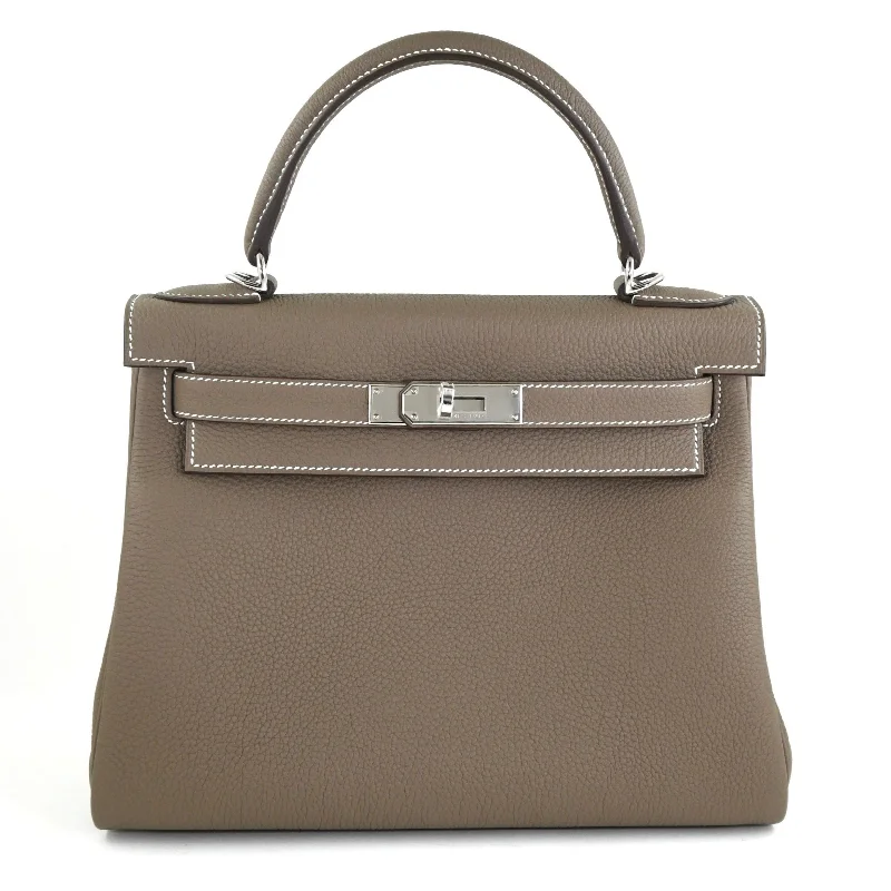 Hermès Kelly Bags made of exotic alligator leather for ultimate luxuryKelly 28 Etoupe Togo PHW