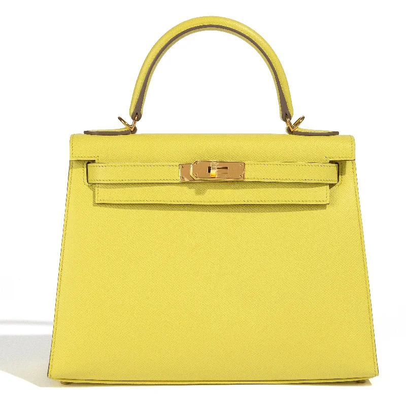 Hermès Kelly Bags with a magnetic - snap closure for easy accessKelly 28 Sellier Lime Epsom GHW