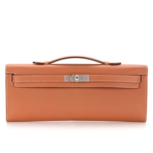 Hermès Kelly Bags with palladium - toned hardware for a modern aestheticKelly Cut Gold Swift PHW