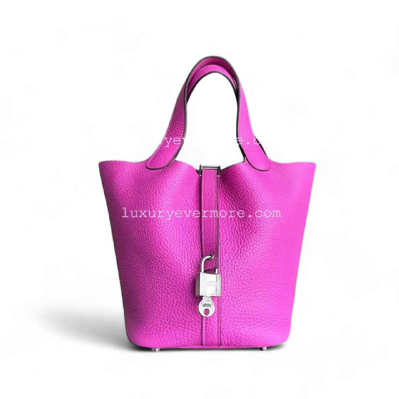 Hermès Kelly Bags with a chain - embellished handle for a modern twistHermes Picotin 18 Clemence C Stamp Hot Pink Silver Hardware